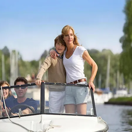 Апартаменты Tolles In Der Seenplatte