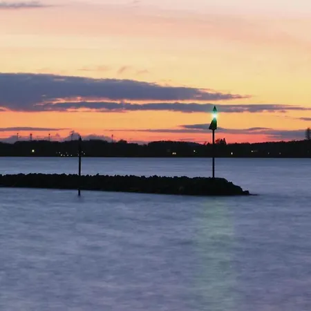 Апартаменты Tolles In Der Seenplatte *